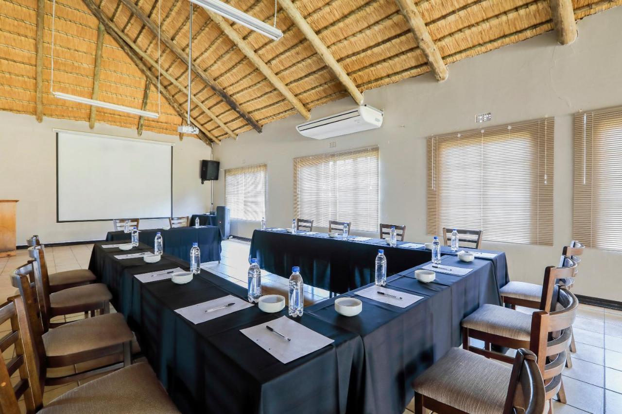Nongoma Lodge & Inn Cc 外观 照片
