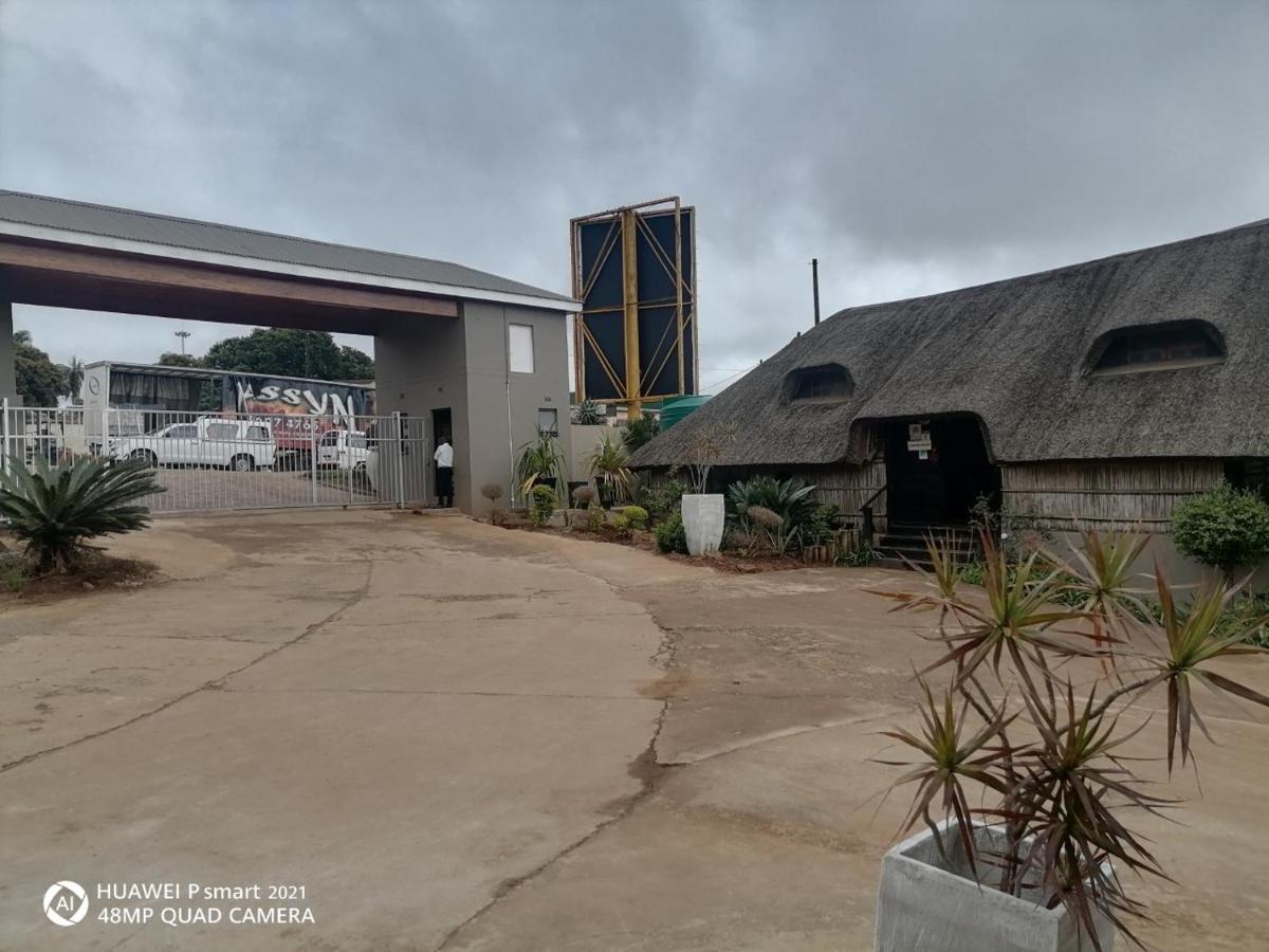 Nongoma Lodge & Inn Cc 外观 照片